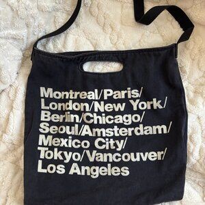 American Apparel Cities tote black vintage